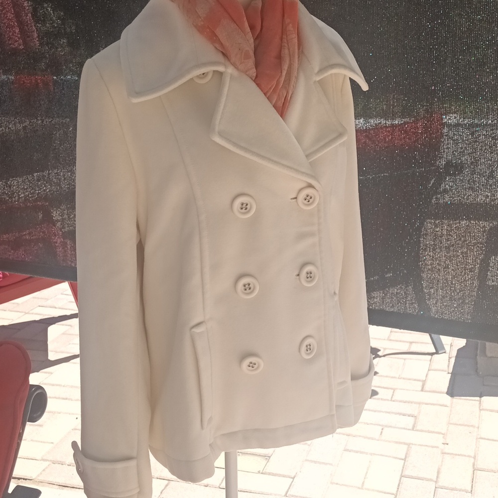 Dollhouse Outerwear, XL, Cream